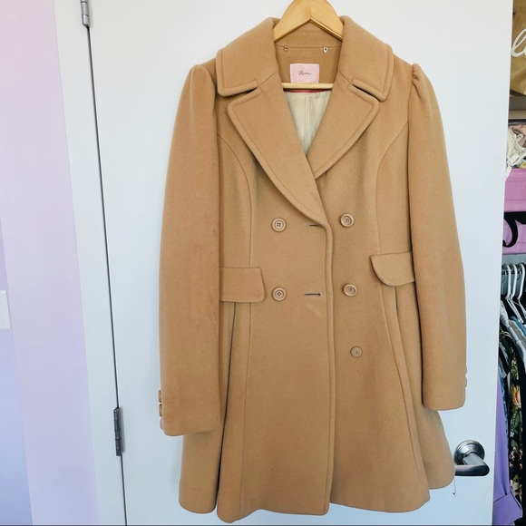 Pretty Winter Jacket - Picture 2 of 3